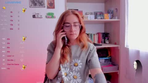 Giggles  online show from 02-24-25, 05:09