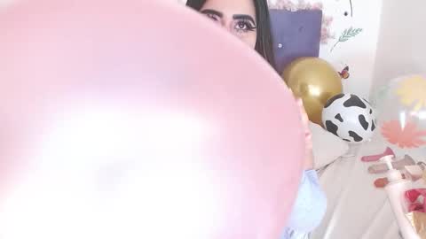 Linda  online show from 03-15-26, 02:06