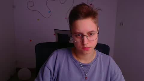 Linda online show from 03-03-25, 03:53