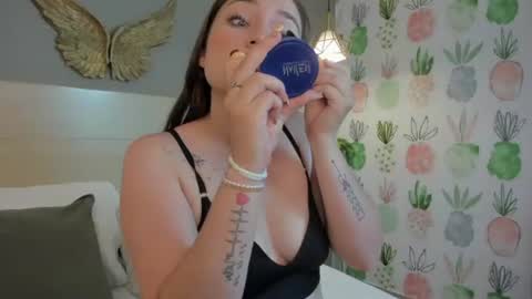 Snapshot of linda_montoya chatting on 07-11-26, 12:19 linda_montoya online show from 07-11-26, 12:19