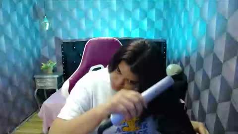 Snapshot of lindabreexlove chatting on 01-09-25, 09:16 online show from 01-09-25, 09:16