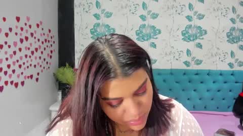 Snapshot of lindabreexlove chatting on 01-21-25, 04:16 online show from 01-21-25, 04:16