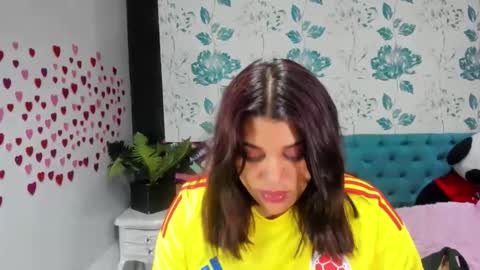 Snapshot of lindabreexlove chatting on 01-25-25, 04:03 online show from 01-25-25, 04:03