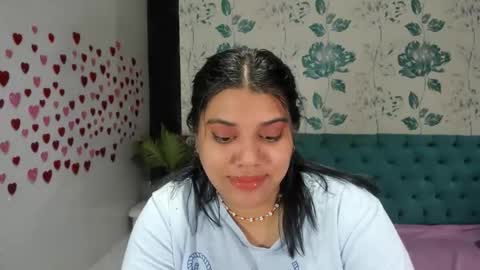 Snapshot of lindabreexlove chatting on 02-09-25, 07:19 online show from 02-09-25, 07:19