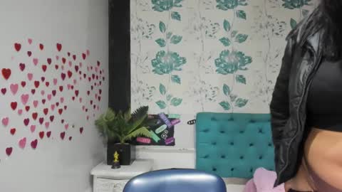    online show from 03-03-25, 03:53