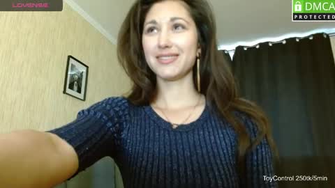 Snapshot of lindaernestine chatting on 05-04-26, 12:01 LindaErnestine online show from 05-04-26, 12:01
