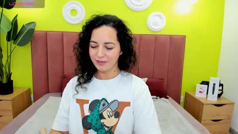 Linda online show from 02-09-26, 01:09