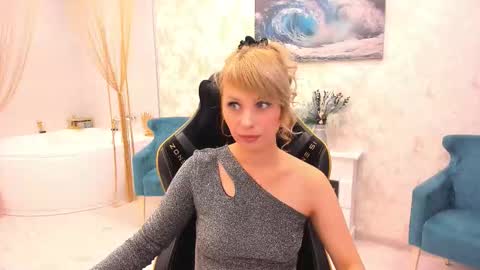 Snapshot of lindasandy chatting on 09-16-25, 06:14 lindasandy online show from 09-16-25, 06:14
