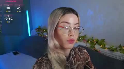 Linda online show from 07-02-26, 04:18