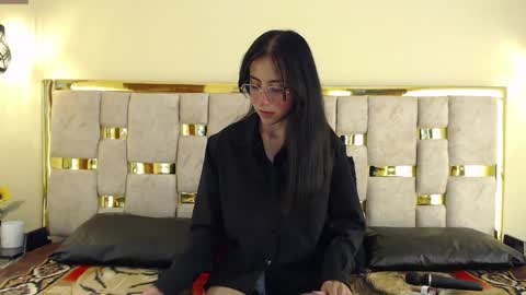 ling ling24 online show from 01-28-25, 06:16