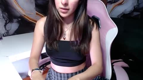ling ling24 online show from 05-20-26, 03:13