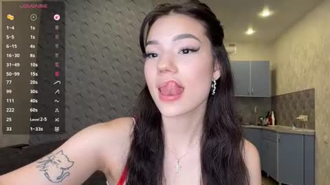 Lira online show from 06-28-26, 04:57