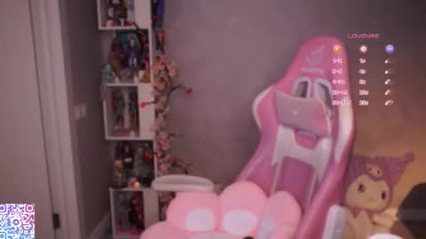 Lina online show from 01-15-26, 06:33