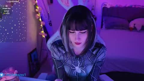 Snapshot of linksiss chatting on 02-06-26, 05:49 linksiss online show from 02-06-26, 05:49