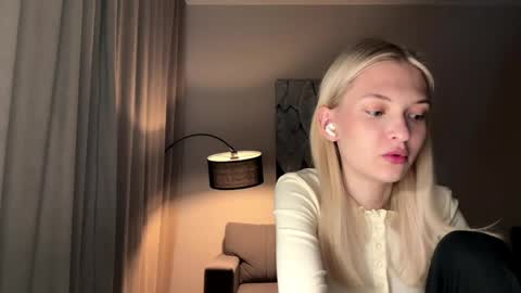 Emma online show from 05-01-26, 08:02
