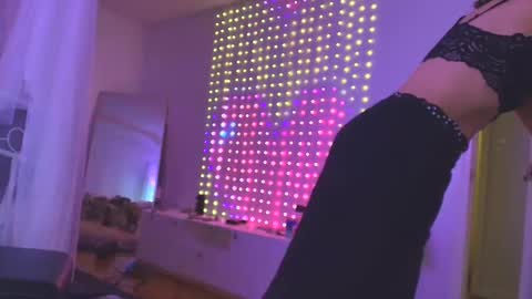 linuxgirlsudosu online show from 11-11-25, 07:30