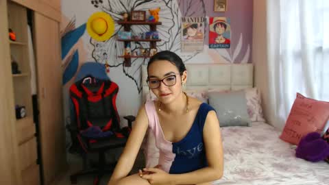 LinzyBaner online show from 03-10-25, 10:02