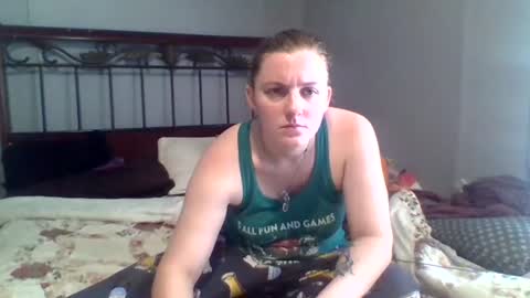 Snapshot of lion_and_bunny chatting on 07-25-26, 06:49 Kinky-Redneck online show from 07-25-26, 06:49