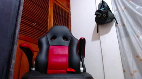 Snapshot of lion_grr chatting on 12-07-24, 11:23 lion_grr online show from 12-07-24, 11:23