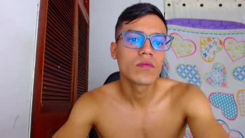 lion_grr online show from 12-20-25, 12:23