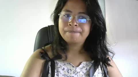 Liora selenex online show from 03-30-26, 03:51