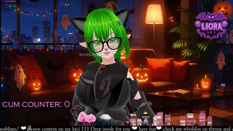 im Liora uwu   online show from 10-23-25, 02:22