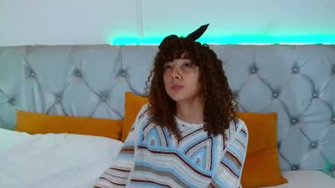 Eliza Moreau online show from 02-10-26, 05:06