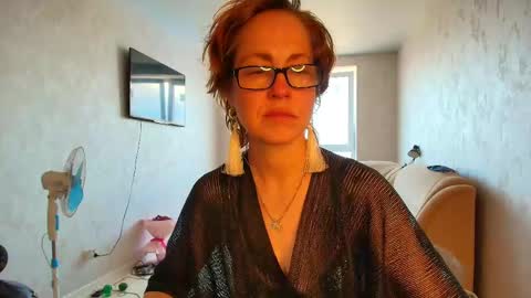 Liora Weiss online show from 05-29-26, 07:50