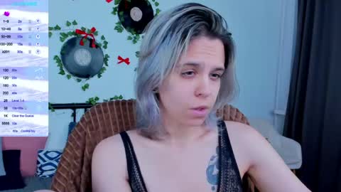 Snapshot of lirabelles chatting on 06-05-26, 03:35 hello Ill be waiting for you during these hours tue 10am-5pm wed 3am-5pm thu 3am-5pm fri 3am-10am sat 10am-5pm sun 3am-1GMT online show from 06-05-26, 03:35