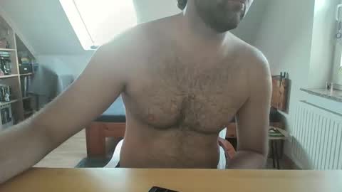 liropogo123456 online show from 10-18-25, 08:15