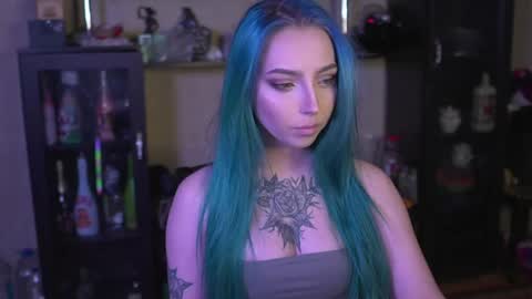 Lisa online show from 04-28-26, 09:31