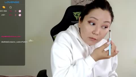 Lisa Harris online show from 05-22-26, 02:08