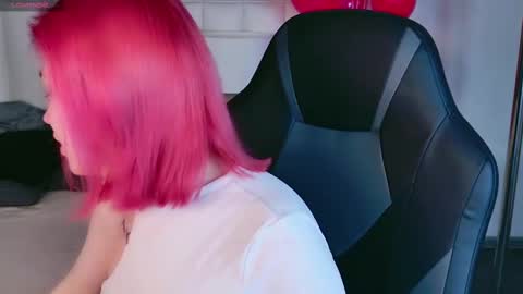 lissi online show from 02-18-25, 04:26