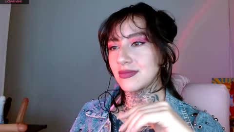 Lisa online show from 03-06-25, 03:13