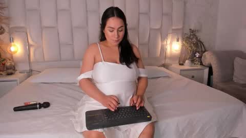 Lisa Baker online show from 01-09-26, 12:13