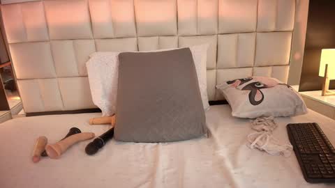 Lisa online show from 02-03-25, 06:28