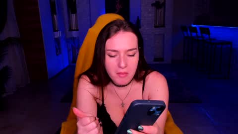 lisa_elfy online show from 02-05-25, 04:47
