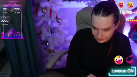 lisa_elfy online show from 12-15-25, 02:43