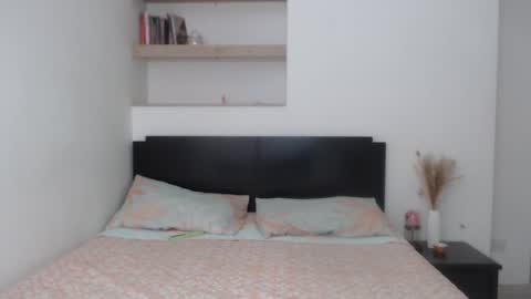 Snapshot of lisa_g07 chatting on 03-01-25, 03:05 Lisa Santos online show from 03-01-25, 03:05