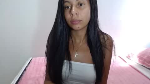 Snapshot of lisa_g07 chatting on 12-01-25, 04:45 Lisa Santos online show from 12-01-25, 04:45