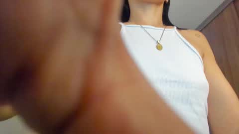 Lisa  online show from 02-10-25, 02:59