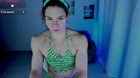 Snapshot of lisa_ree_ chatting on 07-21-26, 11:29 lisa online show from 07-21-26, 11:29