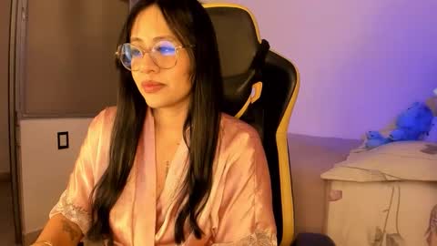 Lisa Thompson online show from 12-03-25, 01:24