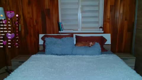 Snapshot of lisa_tease chatting on 02-11-25, 10:39 Lisa online show from 02-11-25, 10:39