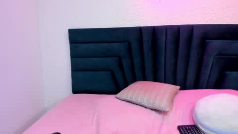 lisa white  online show from 02-04-25, 12:19