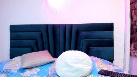 lisa white  online show from 02-05-25, 09:18