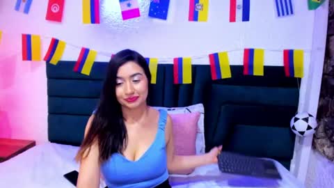 Snapshot of lisa_white_ chatting on 06-30-26, 08:21 lisa white online show from 06-30-26, 08:21