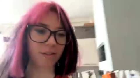 Aileen online show from 04-14-26, 07:03