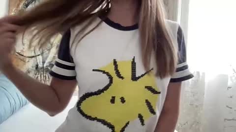 Lisa online show from 09-28-25, 08:52