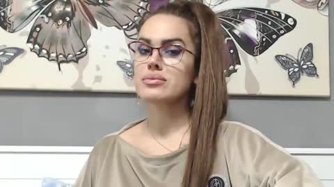 Snapshot of lisagrand chatting on 02-06-25, 05:35 Lisa Grand online show from 02-06-25, 05:35